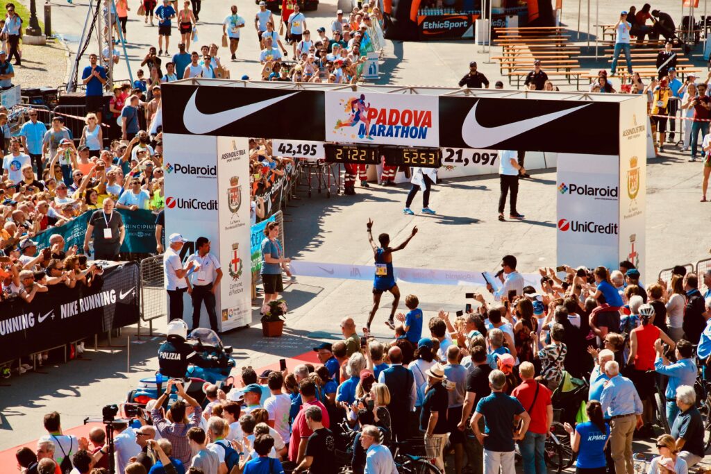 marathon runners finish line